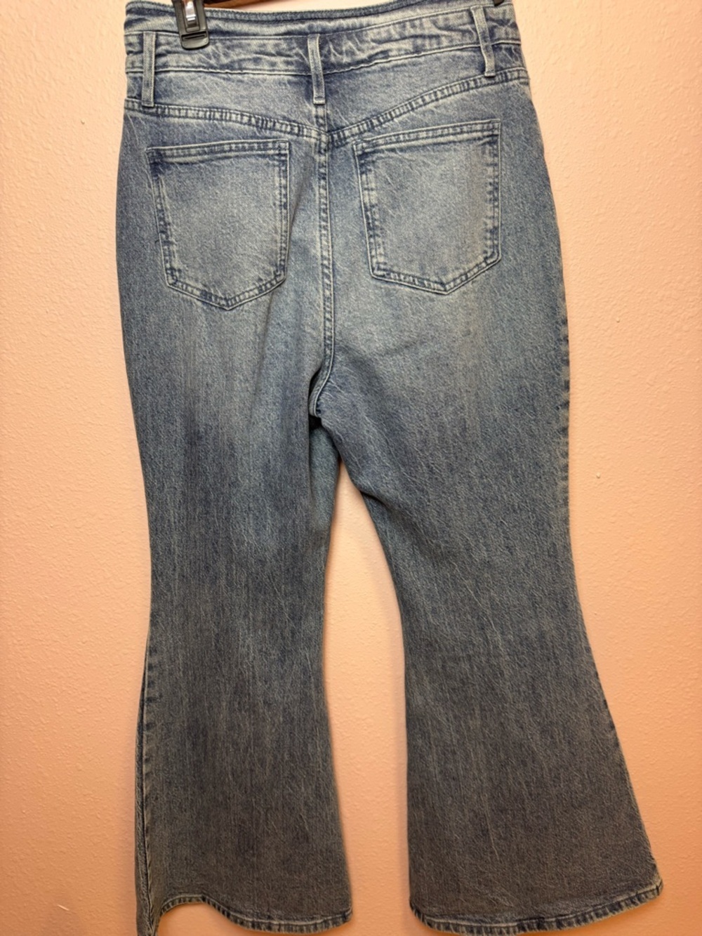 Avec Les Filles Light Wash High-Rise Flare Jeans - Picture 8 of 8